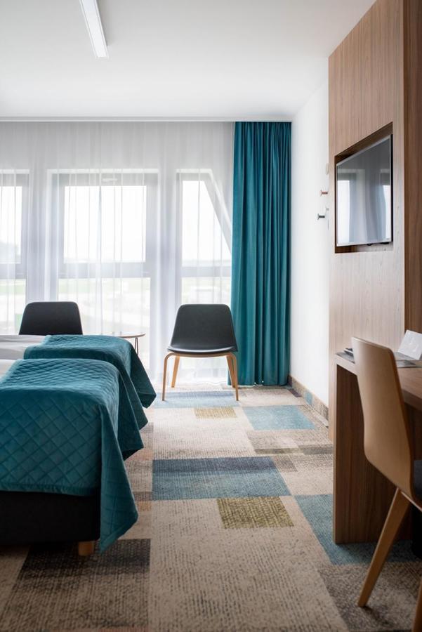 Hotel Termalny Uniejow Esterno foto