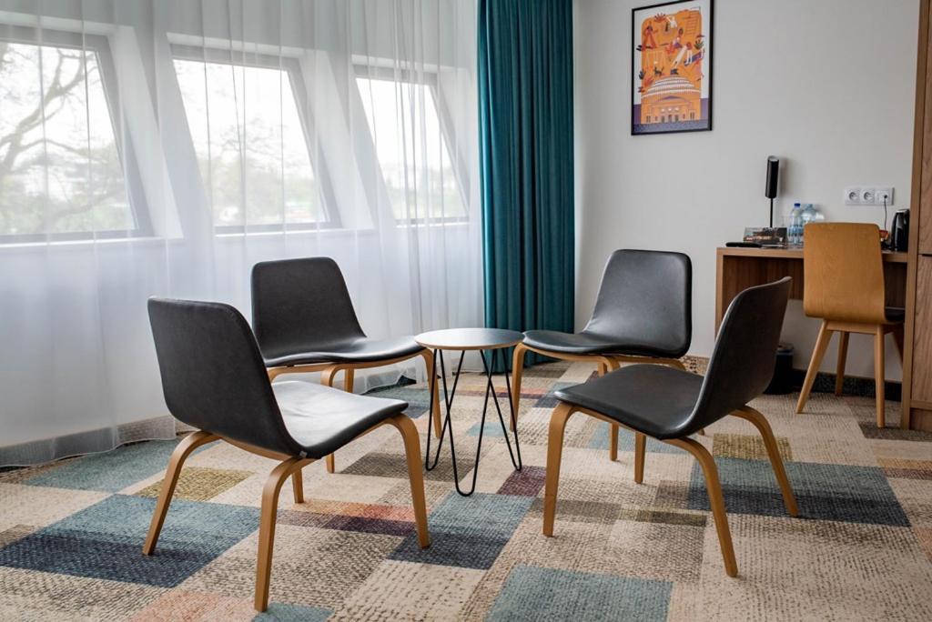 Hotel Termalny Uniejow Esterno foto